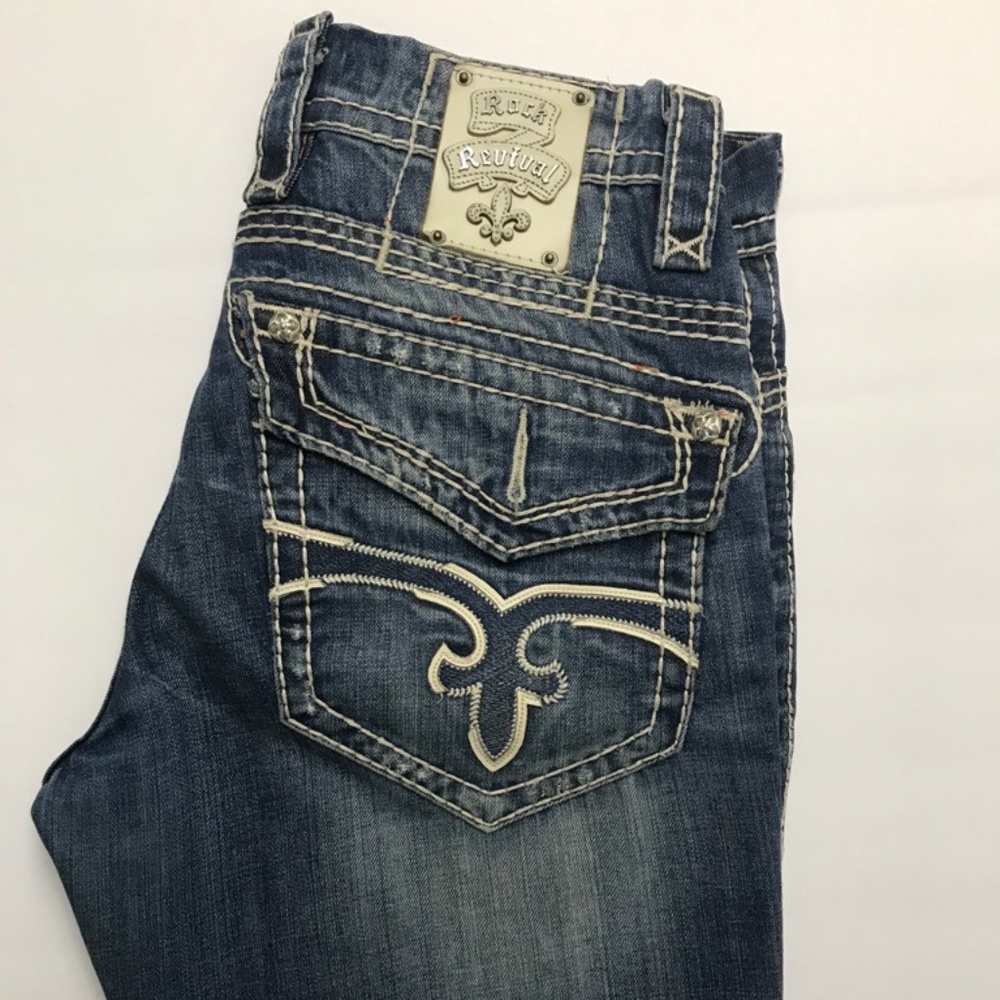 Men's Rock Revival Jeans 31 Waist